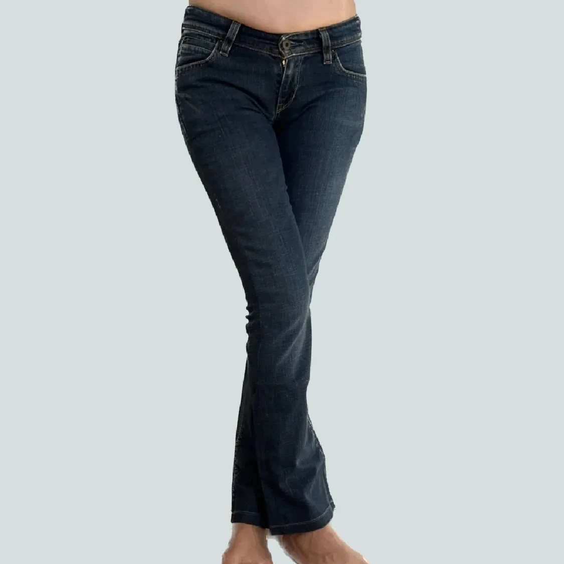 Levis Bootcut Jeans - 90