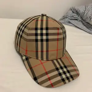 Helt ny burberry keps/cap