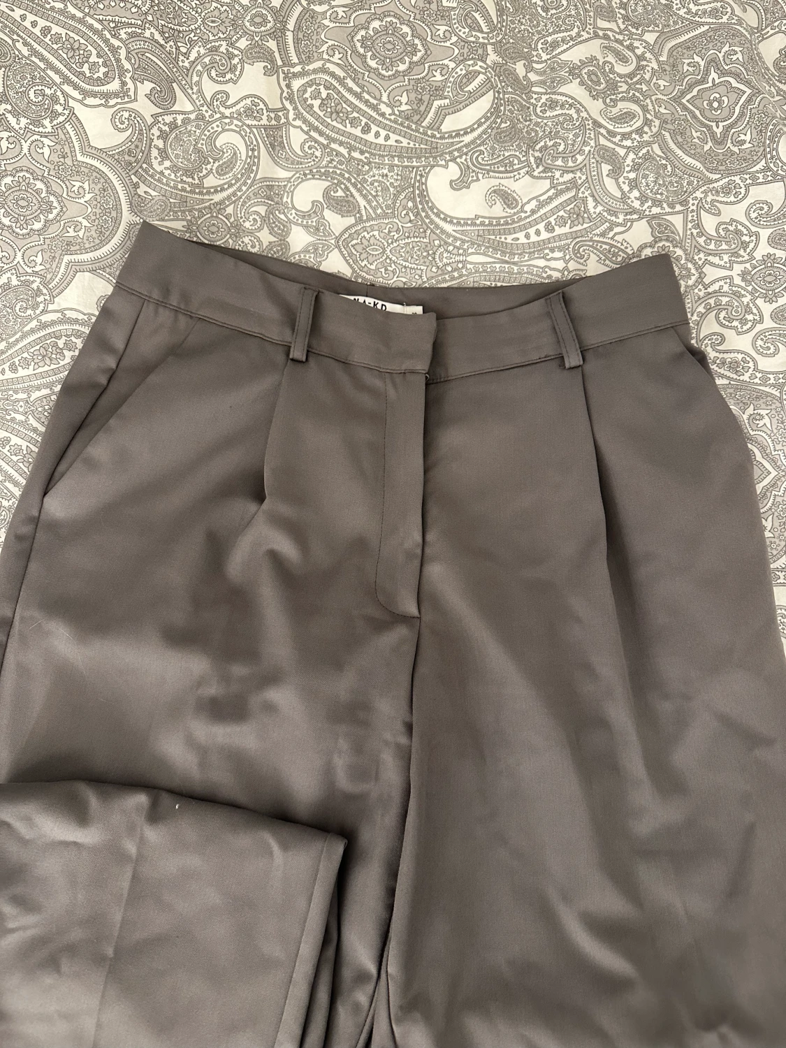 NA-KD kostymbyxor - 90