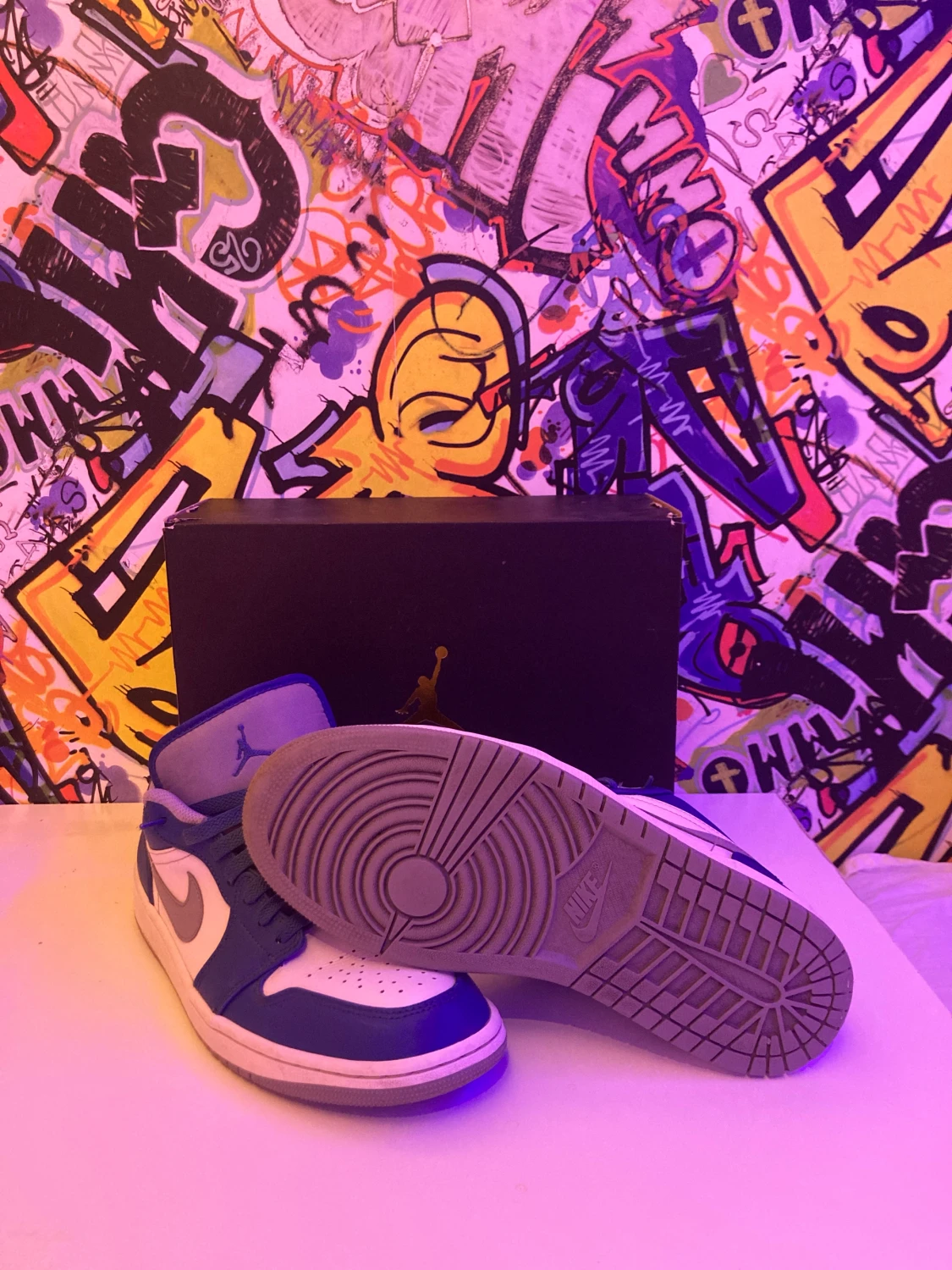 Air Jordan 1 low ”True blue Cement”