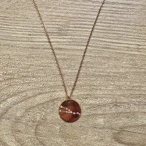 Taurus halsband - Fint stjärntecken halsband!