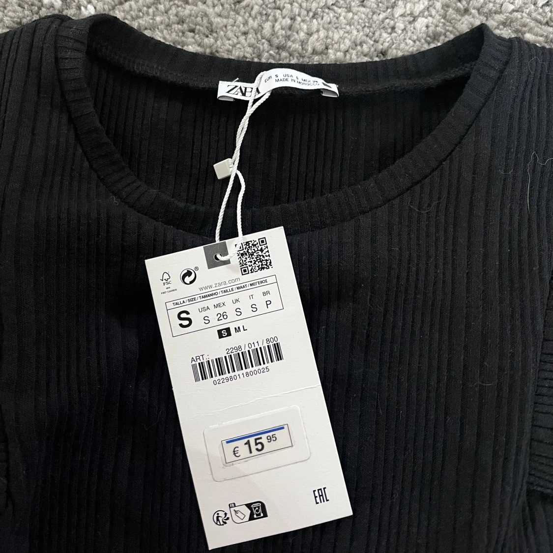 Svart söt zara t-shirt  - 91