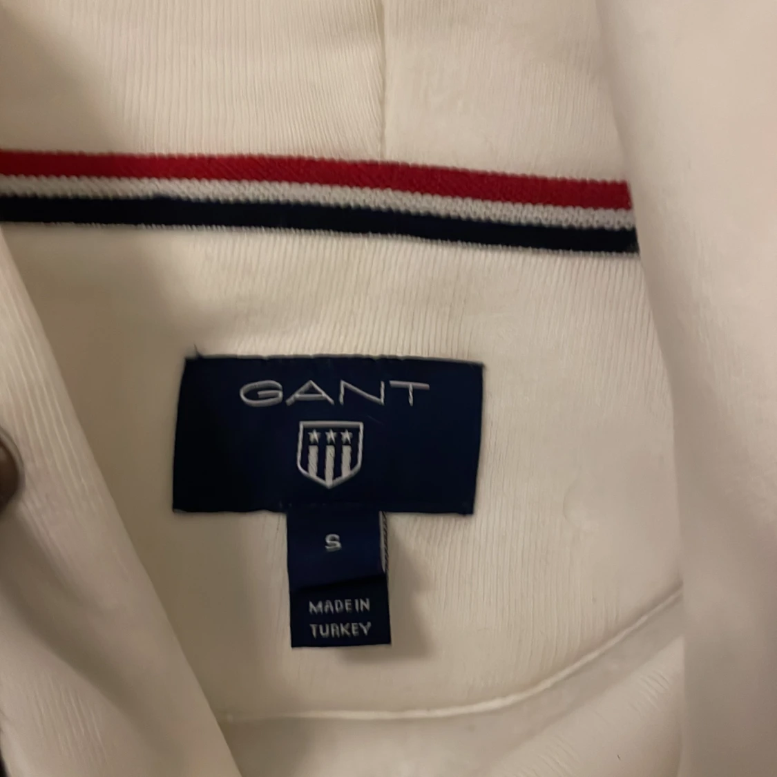 Gant hoodie (helt oanvänd) - 91