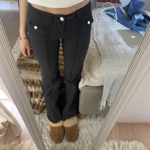 H&m byxor  - Byxor från h&m⭐️⭐️⭐️Helt slutsålda! Har tyvärr inte kommit till användning.