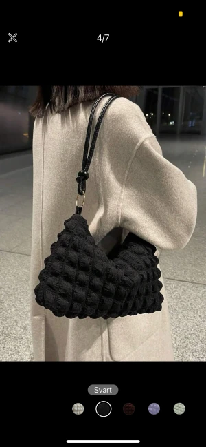 Väska - Lånade bilder från shein! Skicka privat för egna bilder. Bra skick⭐️