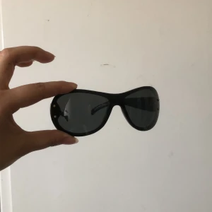 Y2K solglasögon - Riktigt feta solbrillor. Fint skick