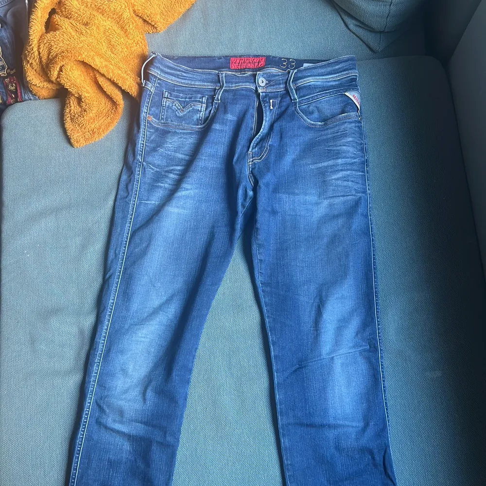 Säljer farsan gamla jeans. Jeans & Byxor.
