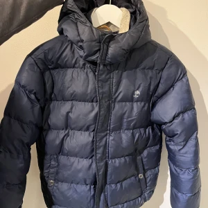 Timberland Jacka  - Timberlnad vinter jacka använd men inga defekter alls 
