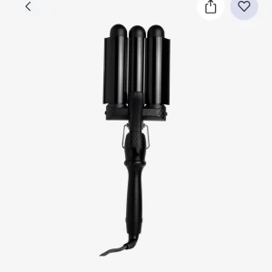 Locktång - Helt ny oanvänd locktång/vågtång köpt på Lyko. ligger fortfarande kvar i kartongen Nypris 889kr