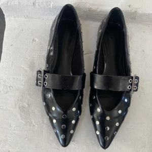 Söta ballerinaskor - Söta ballerina skor från PULL&BEAR, använda endast en gång 