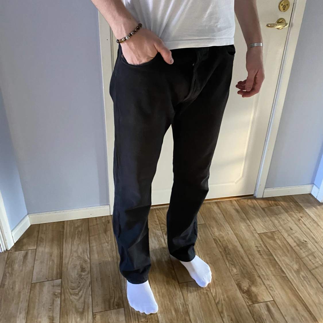 Levis 501 svarta - 90