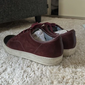 Lanvins 45-46 - Riktigt sköna lanvins. Använt kanske 2-3 gånger. 8,5/10 skick. 