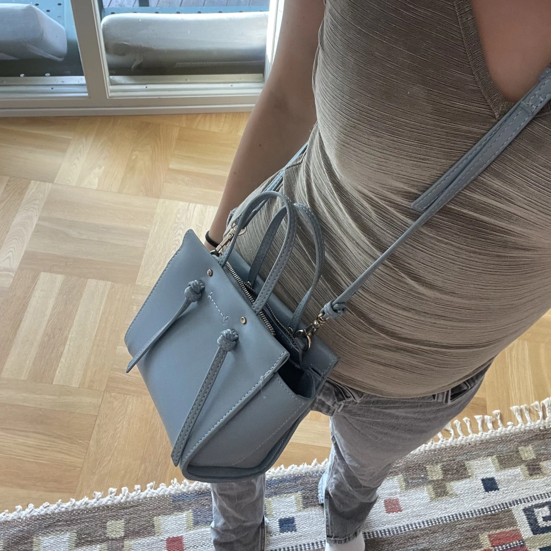 Söt zaraväska🩵 - 90