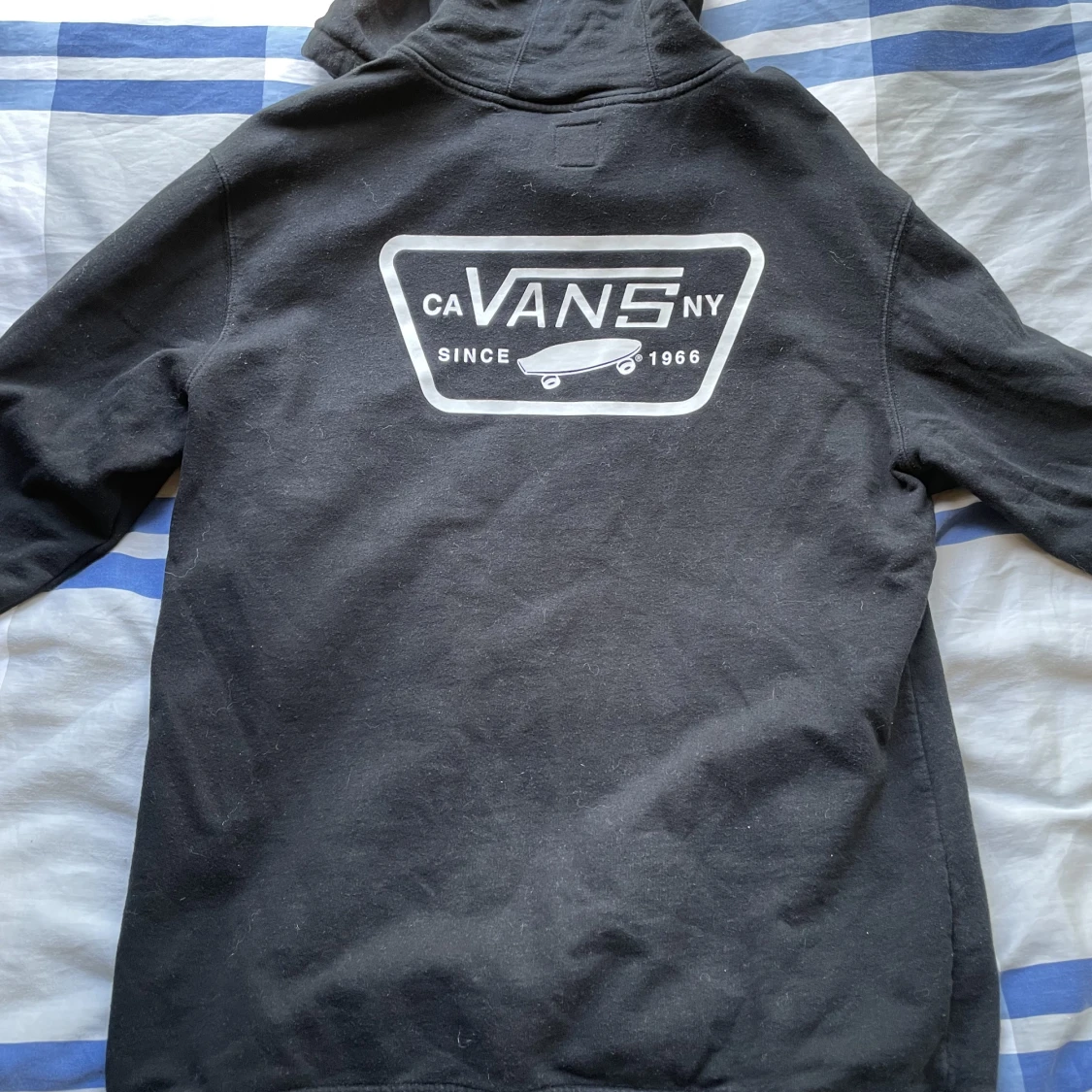 Vans hoodie! - 90