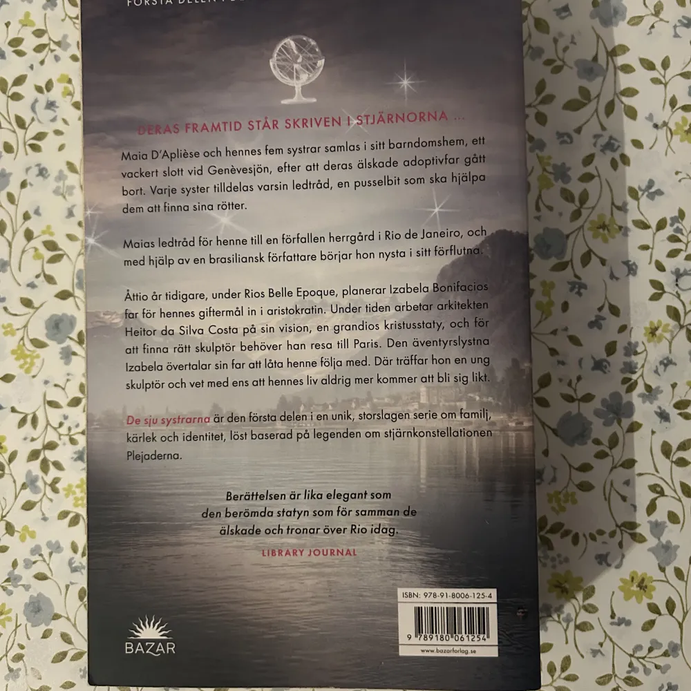 ”De sju systrarna” bok ett av de sju systrarna serien. Bra och jätte intressant bok och serie. Köpt för 120kr.. Böcker.
