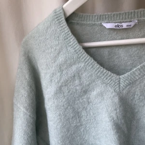 Ljusblå tröja från Ellos🩵 - Superfin ljusblå tröja från Ellos. Storlek 38/40. Sitter fint oversized på mig som är en xs🩵