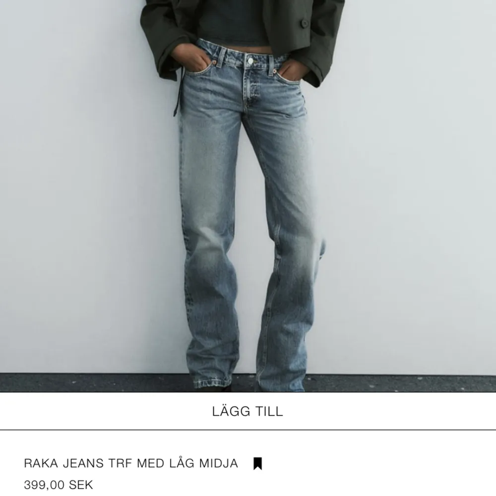 säljer dessa jeans då de blev för korta när jag sydde upp dom. endast använda 1 gång. köpte för 450inkl frakt . Jeans & Byxor.