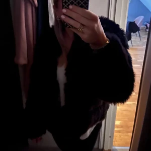 Pälsjacka - Superfin pälsjacka från primark❣️