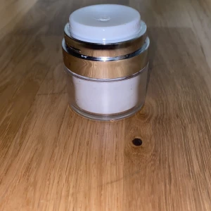Skincare pump - Skincare pumpare 25 kr