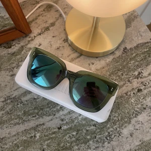 Chimi 008 kiwi - Säljer mina jättefina chimis som är supernajs nu till sommaren💕💕knappt använda:)