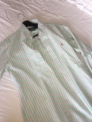 Polo Ralph lauren skjorta - Jättefint skick!  Medium