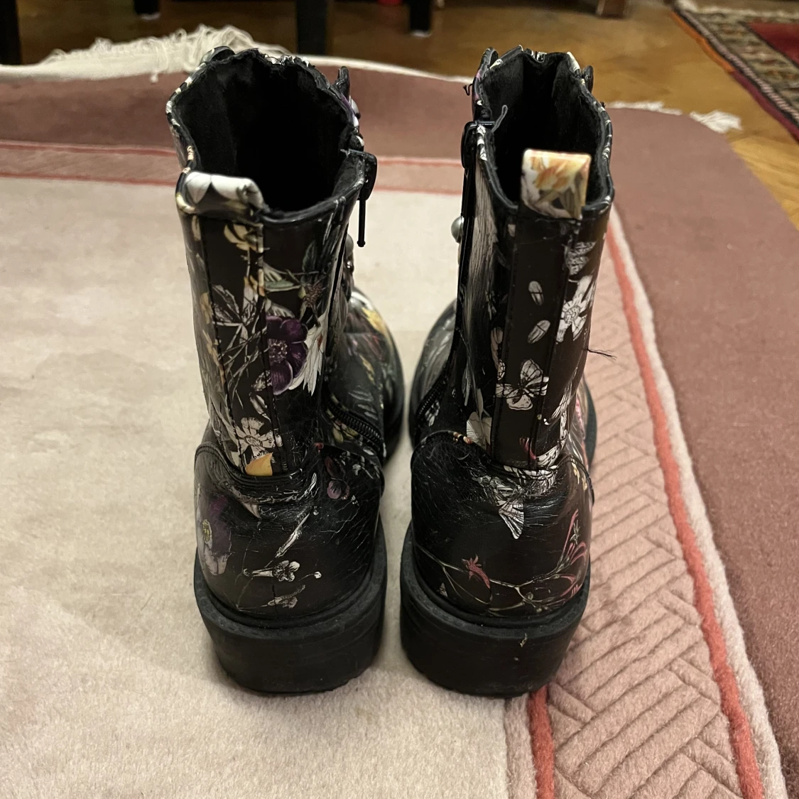 Handmålade skor  - 91