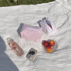 summer23 4 juni 16.00 - Nytt drop 4 juni! 💌 Alla våra produkter är tillverkade av 100% upcycled tyg. 🫶🏼 Håll utkik på instagram @se.fiore