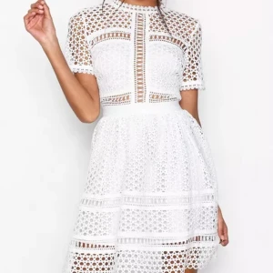 EMILY DRESS BYMALINA - Helt ny Emily dress från By Malina, strl 34. Nypris 2500