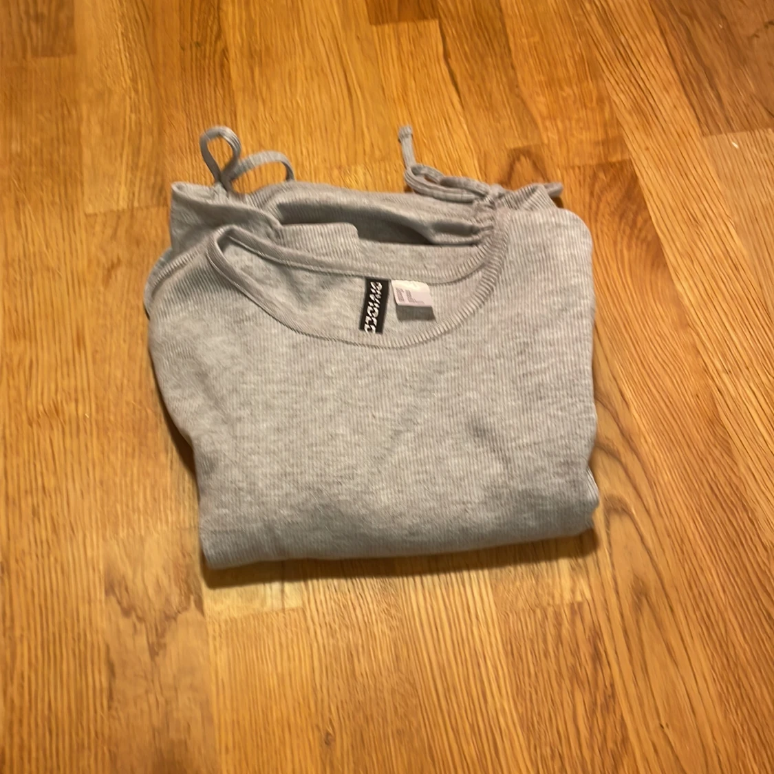 Grå klänning  - 43