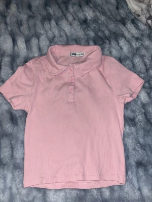 Tröja - Jätte fin tröja som inte kommer till användning, magtröja