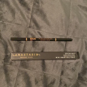 Ansatasia brow wiz - Oanvänd 