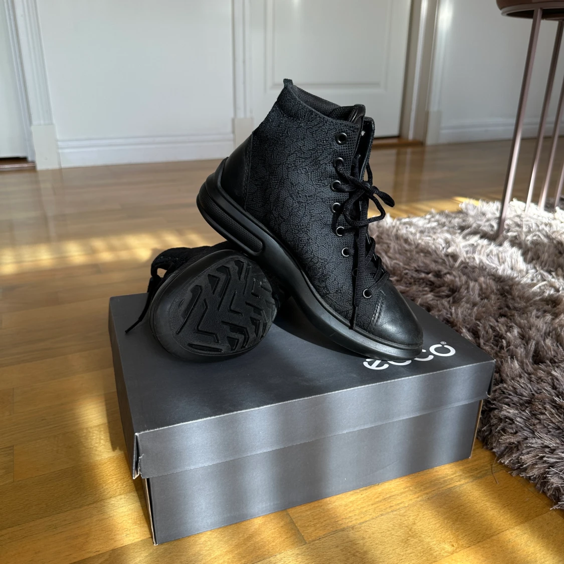 Ecco Soft 3 High Top
