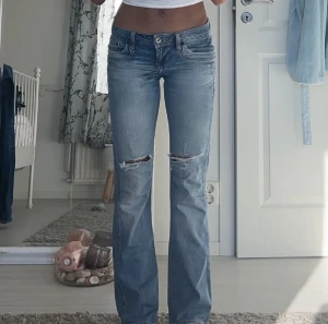 Ltb jeans  - Svin snygga ltb jeans säljer pågrund av att dom är för små💗 skriv privat för mer frågor är 168