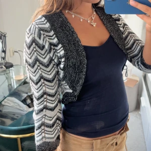 Bolero!  - Så snygg bolero i missoni mönster och glitter!!