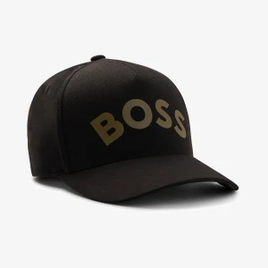 Hugo boss keps - Säljer nu min Hugo Boss keps eftersom jag har tröttnat på den, Skick 8,5/10 Inge skador eller något på den. Skriv DM om du vill ha fler bilder.
