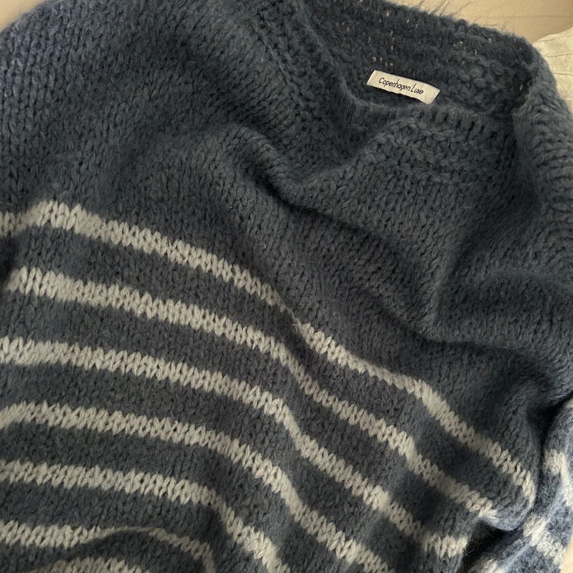 Supersöt stickad tröja - 91