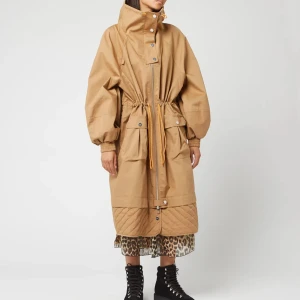 Ganni Trench  - Otroligt fin jacka från Ganni i stl 36. Perfekt vår/höst jacka!  Använd endast 2 gånger, som ny.  Nypris 5500.