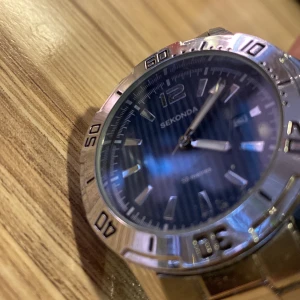 Sekonda klocka  - Väldigt fin stockholmstil klocka, säljer eftersom den inte kommer till användning | Pris kan diskuteras vid snabbaffär 