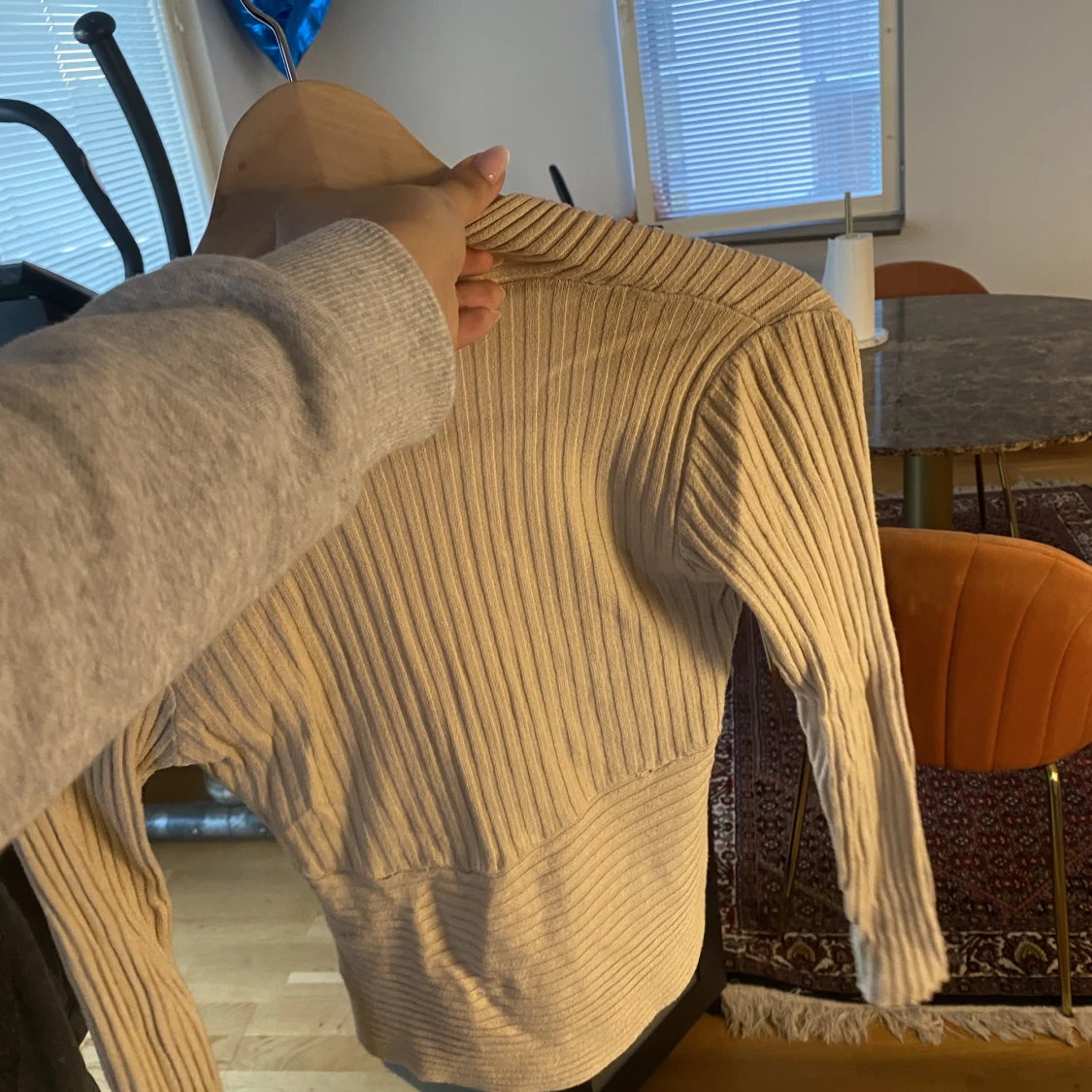 V ringad tröja - 90