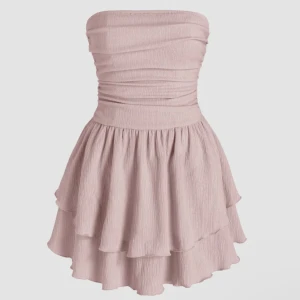 klänning - jätte fin rosa klänning från cider, aldrig använd då jag ej fått tillfälle för de❤️skriv privat för egna bilder❤️