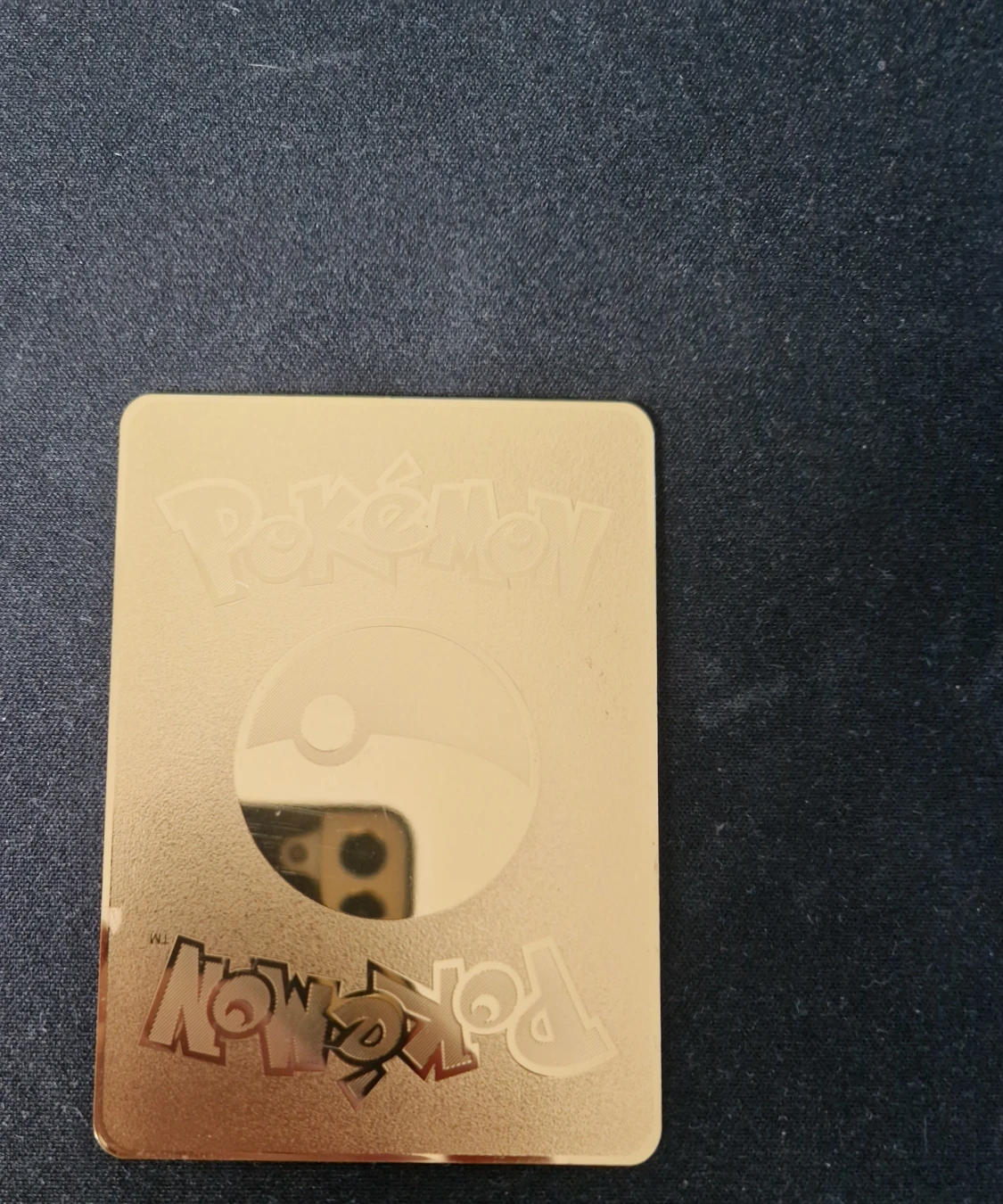 Pikachu Wolverine Kort - 90