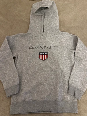 Gant hoodie - Gant hoodie storlek Xs ny pris 989kr
