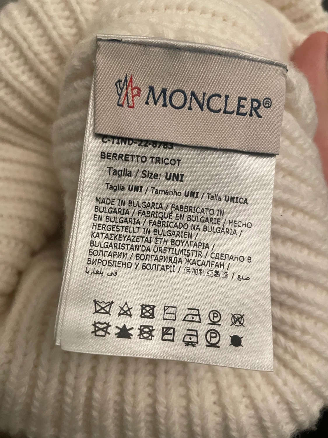 Moncler Mössa - 90