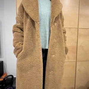 Kappa Stand Studio - Vinterkappa från Stand Studio