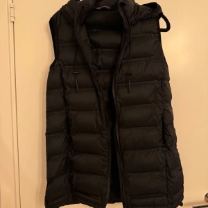 Väst - Snygg väst från zara som ny 🖤