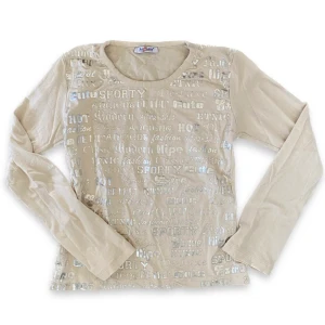 Cool tröja - Så cool tröja med silvrig text! Står ingen strlk men ksk S?