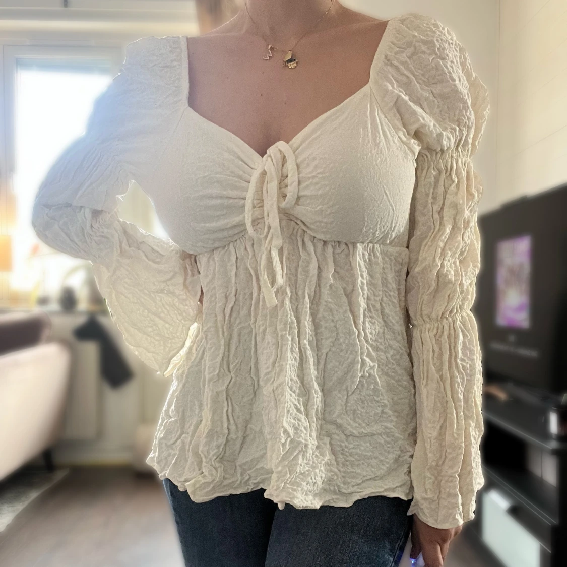 Söt bardot topp med runched design