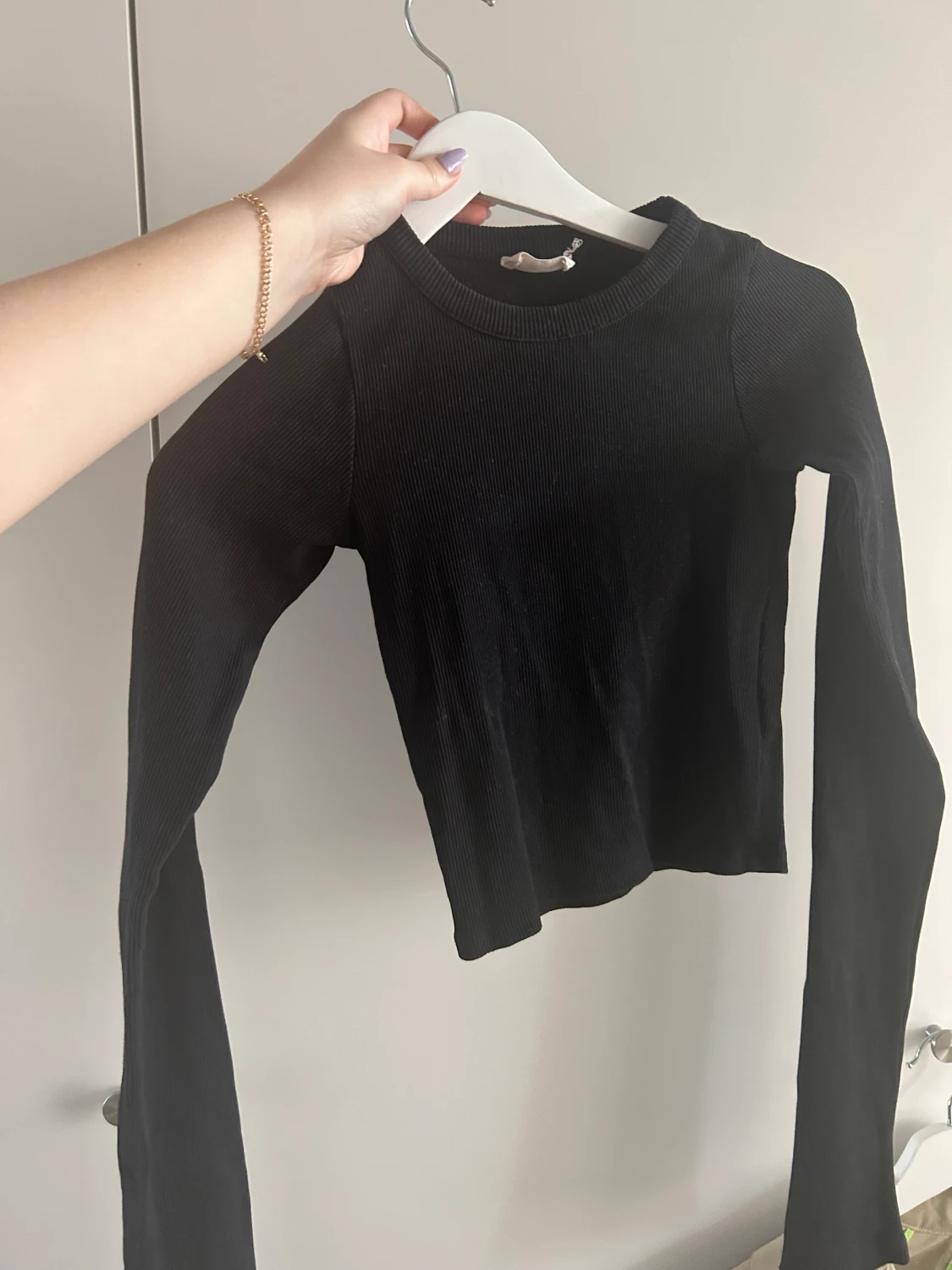 Svart ribbad från Adsgn - 90