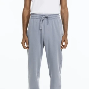 Herr sweatpants - Grå/blå sweatpants från hm, samma som på flrsta bilder bara att färgen inte är samma.