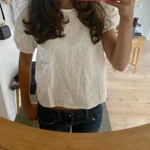 Vit blus - Jätte gullig vit blus😍💗